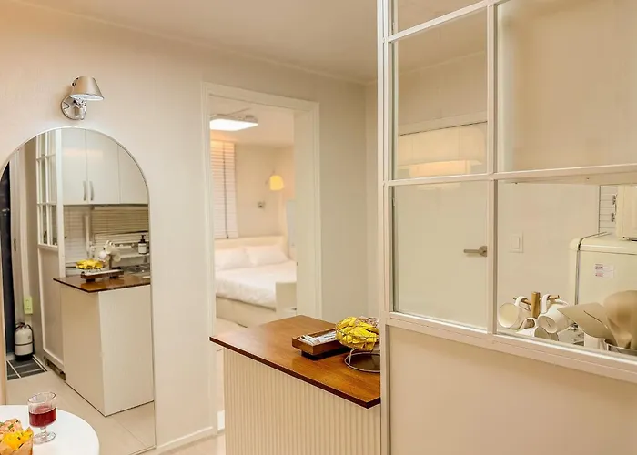 Apartamento Yongsan Haebangchon, Namsan Tower, Itaewon Street, 10-minute Walk To The Subway, 15 Minutes To Hongdae Seúl
