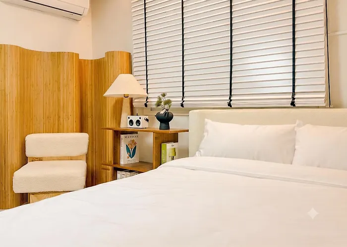 Yongsan Haebangchon, Namsan Tower, Itaewon Street, 10-minute Walk To The Subway, 15 Minutes To Hongdae *
